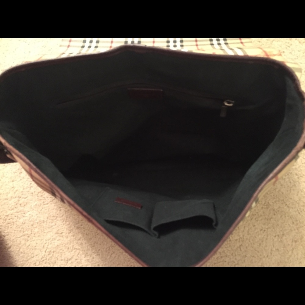 % authentic vintage Burberry laptop bag - Picture 3 of 8